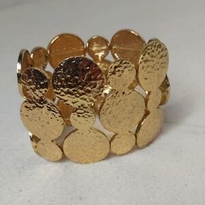 Elegant Gold Circle Cuff Stretch Bracelet Hammered Round‎ Disk  Gold-tone J1